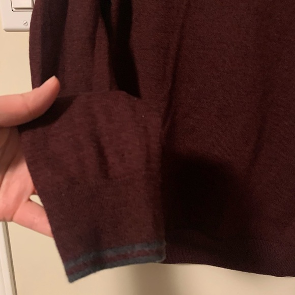 Calvin Klein sweater small - Picture 6 of 6